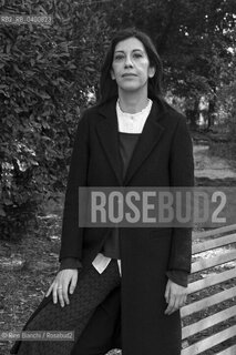 Rome February 10, 2017..Gaia Manzini, Italian writer, who made his debut in 2009 with the collection of stories of Nudo di famiglia (Fandango, Chiara Prize finalist), photographed in Rome in the park of Villa Celimontana/Gaia Manzini, scrittrice italiana, che ha esordito nel 2009 con la raccolta di racconti Nudo di famiglia (Fandango, finalista premio Chiara), fotografata a Roma nel parco di Villa Celimontana. . ©Rino Bianchi/Rosebud2