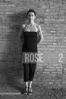 Rome August 1, 2017..Chiara Marchelli, an Italian writer, editor, copywriter and translator, photographed in Rome in the gardens of Castel SantAngelo/Chiara Marchelli , scrittrice italiana, editor, copywriter e traduttrice, fotografata a Roma nei giardini di Castel SantAngelo.. ©Rino Bianchi/Rosebud2