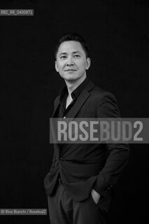 Rome July 13, 2017..Viet Thanh Nguyen, a US-born Vietnamese writer, Pulitzer Prize for fiction with her debut novel The sympathizer, photographed in Rome in the Basilica of Massenzio/Viet Thanh Nguyen, scrittore vietnamita naturalizzato statunitense, Premio Pulitzer per la narrativa con il suo romanzo desordio Il simpatizzante, fotografato a Roma nella Basilica di Massenzio.. ©Rino Bianchi/Rosebud2