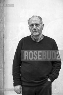 Rome February 15, 2017..Renzo Paris, poet and writer, photographed in Rome near the Villa Mercede library/Renzo Paris, poeta e scrittore, fotografato a Roma nei pressi della biblioteca di Villa Mercede.. ©Rino Bianchi/Rosebud2