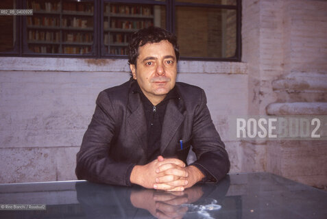 Rome November 3, 2008..Tommaso Pincio, the pseudonym of Marco Colapietro, writer, artist, and translator, goes beyond the simple Italianization of the name of the postmodern writer Thomas Pynchon and reveals geographical and sentimental connections with the Roman hill Pincio, as well as with Thomas the Apostle, photographed in the spaces of the Casa delle Letterature in Rome/Tommaso Pincio, pseudonimo di Marco Colapietro, scrittore, artista e traduttore, il suo pseudonimo va oltre la semplice italianizzazione del nome dello scrittore postmoderno Thomas Pynchon e rivela connessioni geografiche e sentimentali con il colle romano Pincio, oltreché con Tommaso apostolo, fotografato negli spazi della Casa delle Letterature di Roma. ©Rino Bianchi/Rosebud2