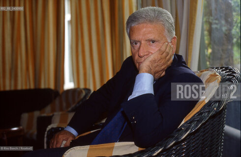 Rome, March 15, 1999..Sergio Zavoli, journalist and essayist, photographed in Rome, publishes Cera una volta la Prima Repubblica for Rai/Eri-Mondadori/Sergio Zavoli, giornalista e saggista, fotografato a Roma, pubblica per i tipi Rai\Eri-Mondadori  -Cera una volta la Prima Repubblica- ©Rino Bianchi/Rosebud2