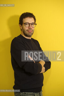 Milan December 18, 2025..Giulio Passerini, essayist, editor, and author, works in communications and the Intramontabili series for Edizioni E/O. He writes about graphics for Panorama.it, innovation and publishing for Ho un libro in testa, and covers covers on his blog Whos the reader. He edited Giuseppe Bonuras Racconti del giorno e della notte for Hacca/Giulio Passerini, saggista, edtor e autore, si occupa di comunicazione e della collana degli Intramontabili per le Edizioni E/O, scrive di grafica per Panorama.it, di innovazione ed editoria per Ho un libro in testa e di copertine sul suo blog Who’s the reader. Ha curato per Hacca i Racconti del giorno e della notte di Giuseppe Bonura. ©Rino Bianchi/Rosebud2