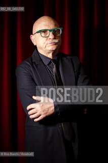 Turin February 7, 2026..Tiziano Scarpa, novelist, playwright, and poet, winner of the 2009 Strega Prize and SuperMondello Prize with his novel Stabat Mater, photographed in Turin at the Circolo dei lettori/Tiziano Scarpa romanziere, drammaturgo e poeta, vincitore del  Premio Strega e Premio SuperMondello 2009 con il suo romanzo Stabat Mater , fotografato a Torino negli ambienti del Circolo dei lettori. ©Rino Bianchi/Rosebud2