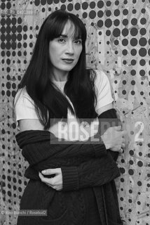 Rome March 21, 2026..Felicia Kingsley, pseudonym of Serena Artioli, architect and bestselling author who has sold more than 1,000,000 copies in Italy, photographed in Piazza Euclide in Rome/Felicia Kingsley, pseudonimo di Serena Artioli, architetto e scrittrice bestseller arrivando a vendere in Italia più di 1 000 000 di copie, fotografata a Roma a Piazza Euclide. ©Rino Bianchi/Rosebud2