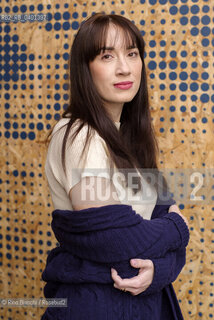 Rome March 21, 2026..Felicia Kingsley, pseudonym of Serena Artioli, architect and bestselling author who has sold more than 1,000,000 copies in Italy, photographed in Piazza Euclide in Rome/Felicia Kingsley, pseudonimo di Serena Artioli, architetto e scrittrice bestseller arrivando a vendere in Italia più di 1 000 000 di copie, fotografata a Roma a Piazza Euclide. ©Rino Bianchi/Rosebud2