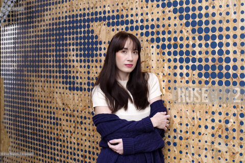 Rome March 21, 2026..Felicia Kingsley, pseudonym of Serena Artioli, architect and bestselling author who has sold more than 1,000,000 copies in Italy, photographed in Piazza Euclide in Rome/Felicia Kingsley, pseudonimo di Serena Artioli, architetto e scrittrice bestseller arrivando a vendere in Italia più di 1 000 000 di copie, fotografata a Roma a Piazza Euclide. ©Rino Bianchi/Rosebud2