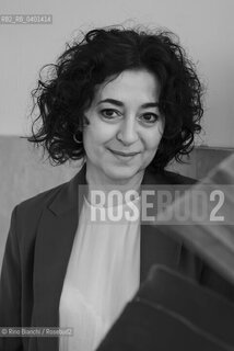 Rome March 21, 2026..Ece Temelkuran is a Turkish journalist, writer, and activist. She was a columnist for Milliyet and Habertürk, but was fired from the latter after writing articles critical of the government, particularly on the massacre of Kurds on the Turkish-Iraqi border in December 2011. Considered Turkeys most read political columnist, she has twice been ranked among the ten most influential people on social media, photographed near Piazza Euclide in Rome/Ece Temelkuran giornalista, scrittrice e attivista turca. E stata editorialista per Milliyet e Habertürk, ed è stata licenziata da questo dopo aver scritto articoli critici nei confronti del governo, in particolare sul massacro di curdi al confine tra Turchia e Iraq del dicembre 2011. Considerata editorialista politico più letto della Turchia ed è stata classificata due volte tra le dieci persone più influenti dei social media, fotografata a Roma nei pressi di Piazza Euclide. ©Rino Bianchi/Rosebud2