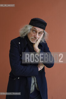 Rome March 22, 2026..Alessandro Bergonzoni, comedian, cabaret artist, playwright, writer, humorist, actor, visual artist, and lyricist, photographed in Rome at the Auditorium Parco della Musica/Alessandro Bergonzoni comico, cabarettista, drammaturgo, scrittore, umorista, attore, artista visivo e paroliere, fotografato a Roma negli spazi dellAuditorium Parco della Musica. ©Rino Bianchi/Rosebud2