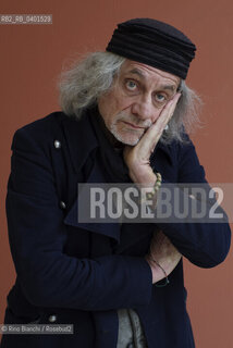 Rome March 22, 2026..Alessandro Bergonzoni, comedian, cabaret artist, playwright, writer, humorist, actor, visual artist, and lyricist, photographed in Rome at the Auditorium Parco della Musica/Alessandro Bergonzoni comico, cabarettista, drammaturgo, scrittore, umorista, attore, artista visivo e paroliere, fotografato a Roma negli spazi dellAuditorium Parco della Musica. ©Rino Bianchi/Rosebud2