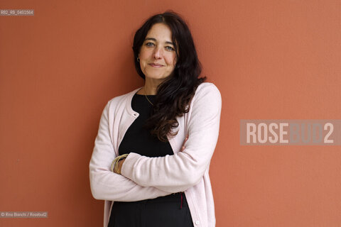 Rome March 22, 2026..Alessandra Sciurba, associate professor of philosophy of law at the University of Palermo, coordinates the Migrations and Rights Legal Clinic, and has worked for many years on human rights, citizenship, migration, gender issues, trafficking, and exploitation. She is the editor of the book Perché ero ragazzo by Alaaa Faraj, photographed in Rome at the Auditorium Parco della Musica/Alessandra Sciurba professoressa associata di filosofia del diritto all’Università degli Studi di Palermo, coordina la Clinica legale Migrazioni e diritti, occupandosi da molti anni di diritti umani, cittadinanza, migrazioni, questioni di genere, tratta e sfruttamento, curatrice del libro Perchè ero ragazzo di Alaaa Faraj, fotografata a Roma negli spazi dellAuditorium Parco della musica. ©Rino Bianchi/Rosebud2