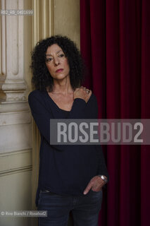 Turin May 17, 2026..Leila Guerriero, a journalist and writer who collaborates with El País, La Nación, Rolling Stone, and many other Latin American and European newspapers, was photographed in Turin at the Circolo dei lettori during the final evening of the European Strega Prize/Leila Guerriero giornalista e scrittrice, collabora con “El País”, “La Nación”, “Rolling Stone” e molte altre testate latinoamericane ed europee, fotografata a Torino negli spazi del Circolo dei lettori in occasione della serata finale del Premio Strega Europeo. ©Rino Bianchi/Rosebud2