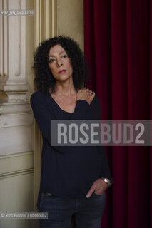 Turin May 17, 2026..Leila Guerriero, a journalist and writer who collaborates with El País, La Nación, Rolling Stone, and many other Latin American and European newspapers, was photographed in Turin at the Circolo dei lettori during the final evening of the European Strega Prize/Leila Guerriero giornalista e scrittrice, collabora con “El País”, “La Nación”, “Rolling Stone” e molte altre testate latinoamericane ed europee, fotografata a Torino negli spazi del Circolo dei lettori in occasione della serata finale del Premio Strega Europeo. ©Rino Bianchi/Rosebud2