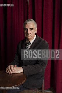 Turin May 7, 2026..Felice Cimatti, Italian philosopher and professor of Semiotics and Theory of Language at the Department of Political and Social Sciences at the University of Calabria in Arcavacata di Rende, photographed in Turin at the Circolo dei lettori on the occasion of the day dedicated to Maurizio Ferraris/Felice Cimatti filosofo italiano e docente di Semiotica e teoria dei linguaggi presso il Dipartimento di Scienze politiche e Sociali dellUniversità della Calabria ad Arcavacata di Rende, fotografato a Torino negli ambienti del Circolo dei lettori in occasione della giornata dedicata a Maurizio Ferraris. ©Rino Bianchi/Rosebud2