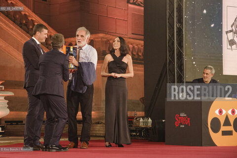 Rome July 8, 2026.Michele Mari between Pino Strabioli, Andrea DAngelo, and Gloria Campaner after winning the 80th edition of the Strega Prize/Michele Mari tra Pino Strabioli, Andrea DAngelo e Gloria Campaner dopo laffermazione alla 80 edizione del Premio Strega. ©Rino Bianchi/Rosebud2