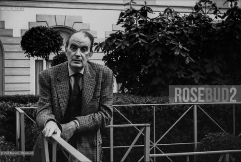 Milano 12 aprile 1995..Silvio Riolfo Marengo, critico letterario e saggista, ritratto a Milano... . ©Rino Bianchi/Rosebud2