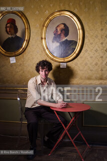 Turin September 15, 2026..Writer and artist Tiemen Hiemstra, photographed in Turin at the Circolo dei Lettori/Tiemen Hiemstra scrittore e artista, fotografato a Torino negli ambienti del Circolo dei lettori. ©Rino Bianchi/Rosebud2