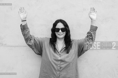Biella September 13, 2026..Writer Ilaria Rossetti—who made her literary debut in 2007 with the short story La leggerezza del rumore (published by Marsilio Editori), winning the 12th edition of the Campiello Giovani Prize—pictured in Biella during the Fuoriluogo Festival/Ilaria Rossetti, scrittrice, ha esordito in letteratura nel 2007 con il racconto La leggerezza del rumore (pubblicato da Marsilio Editori), con il quale ha vinto la dodicesima edizione del Premio Campiello Giovani, fotografata a Biella durante il Festival Fuoriluogo. ©Rino Bianchi/Rosebud2