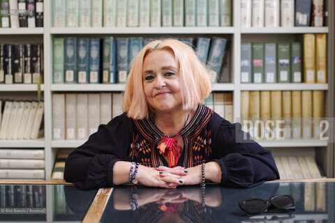 Biella September 12, 2026..Gaja Cenciarelli—a writer, translator, and teacher of English language and literature, as well as an author of novels, short stories, and critical essays—is a member of the “Piccoli Maestri” association and winner of the 2023 Alvaro-Bigiaretti Prize; she is pictured here at the Biella Civic Library during the Fuoriluogo Festival/Gaja Cenciarelli, scrittrice e traduttrice, autrice di romanzi, racconti, interventi critici, docente di lingua e letteratura inglese, fa parte dellAssociazione “Piccoli Maestri”,  ha vinto il Premio Alvaro-Bigiaretti 2023, fotografata negli spazi della Biblioteca Civica di Biella durante il Festival Fuoriluogo. ©Rino Bianchi/Rosebud2