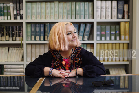 Biella September 12, 2026..Gaja Cenciarelli—a writer, translator, and teacher of English language and literature, as well as an author of novels, short stories, and critical essays—is a member of the “Piccoli Maestri” association and winner of the 2023 Alvaro-Bigiaretti Prize; she is pictured here at the Biella Civic Library during the Fuoriluogo Festival/Gaja Cenciarelli, scrittrice e traduttrice, autrice di romanzi, racconti, interventi critici, docente di lingua e letteratura inglese, fa parte dellAssociazione “Piccoli Maestri”,  ha vinto il Premio Alvaro-Bigiaretti 2023, fotografata negli spazi della Biblioteca Civica di Biella durante il Festival Fuoriluogo. ©Rino Bianchi/Rosebud2