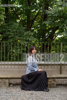 Biella Sepember 26, 2026..Olga Campofreda, a writer and essayist, works as a researcher in Italian and Cultural Studies in London and coaches fencing for the English national Under-20 team; she is pictured here in Biella, in the park of Palazzo Gromo Losa, during the Contemporanea Festival/Olga Campofreda scrittrice e saggista,  lavora come ricercatrice in Italian e Cultural studies a Londra ed insegna scherma per la nazionale inglese Under 20, fotografata a Biella nel parco di Palazzo Gromo Losa durante il Festival Contemporanea. ©Rino Bianchi/Rosebud2