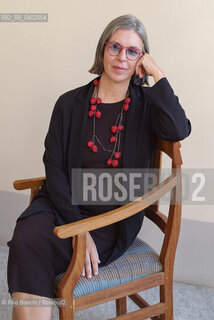 Biella September 27. 2026..Domitilla Dardi, storica e curatrice di design, curatrice per il design del MAXXI di Roma dal 2007 al 2023, docente nei corsi triennali e nei Master allo IED di Roma è stata visiting professor in diverse istituzioni, tra cui lUniversidad de Navarra a Pamplona, ​​lAccademia Abadir a Catania e il MADE Program di Siracusa, co-fondatrice e curatrice della fiera del design dautore EDIT Napoli, fotografata a Biella negli spazi del palazzo Gromo Losa in occasione di Contemporanea/Domitilla Dardi, storica e curatrice di design,  curatrice per il design del MAXXI di Roma dal 2007 al 2023, docente nei corsi triennali e nei Master allo IED di Roma  è stata visiting professor in diverse istituzioni, tra cui lUniversidad de Navarra a Pamplona, lAccademia Abadir a Catania e il MADE Program di Siracusa, co-fondatrice e curatrice della fiera del design dautore EDIT Napoli, fotografata a Biella negli spazi del palazzo Gromo Losa in occasione di Contemporanea. ©Rino Bianchi/Rosebud2