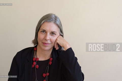 Biella September 27. 2026..Domitilla Dardi, storica e curatrice di design, curatrice per il design del MAXXI di Roma dal 2007 al 2023, docente nei corsi triennali e nei Master allo IED di Roma è stata visiting professor in diverse istituzioni, tra cui lUniversidad de Navarra a Pamplona, ​​lAccademia Abadir a Catania e il MADE Program di Siracusa, co-fondatrice e curatrice della fiera del design dautore EDIT Napoli, fotografata a Biella negli spazi del palazzo Gromo Losa in occasione di Contemporanea/Domitilla Dardi, storica e curatrice di design,  curatrice per il design del MAXXI di Roma dal 2007 al 2023, docente nei corsi triennali e nei Master allo IED di Roma  è stata visiting professor in diverse istituzioni, tra cui lUniversidad de Navarra a Pamplona, lAccademia Abadir a Catania e il MADE Program di Siracusa, co-fondatrice e curatrice della fiera del design dautore EDIT Napoli, fotografata a Biella negli spazi del palazzo Gromo Losa in occasione di Contemporanea. ©Rino Bianchi/Rosebud2