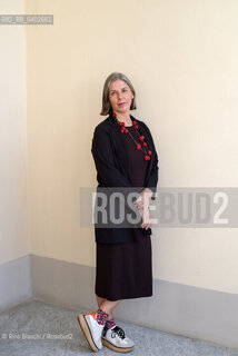 Biella September 27. 2026..Domitilla Dardi, storica e curatrice di design, curatrice per il design del MAXXI di Roma dal 2007 al 2023, docente nei corsi triennali e nei Master allo IED di Roma è stata visiting professor in diverse istituzioni, tra cui lUniversidad de Navarra a Pamplona, ​​lAccademia Abadir a Catania e il MADE Program di Siracusa, co-fondatrice e curatrice della fiera del design dautore EDIT Napoli, fotografata a Biella negli spazi del palazzo Gromo Losa in occasione di Contemporanea/Domitilla Dardi, storica e curatrice di design,  curatrice per il design del MAXXI di Roma dal 2007 al 2023, docente nei corsi triennali e nei Master allo IED di Roma  è stata visiting professor in diverse istituzioni, tra cui lUniversidad de Navarra a Pamplona, lAccademia Abadir a Catania e il MADE Program di Siracusa, co-fondatrice e curatrice della fiera del design dautore EDIT Napoli, fotografata a Biella negli spazi del palazzo Gromo Losa in occasione di Contemporanea. ©Rino Bianchi/Rosebud2