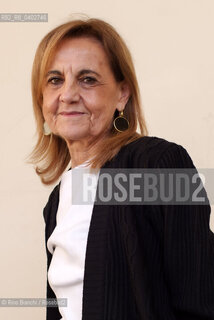 Turin October 10, 2026..Milena Palminteri, originally from Palermo, lives in Salerno—where she spent her career working as a curator in notarial archives—and is pictured here in Turin at the Teatro Regio/Milena Palminteri palermitana di origine, vive a Salerno dove ha lavorato per tutta la vita come conservatore negli archivi notarili, fotografata a Torino negli spazi del Teatro Regio. ©Rino Bianchi/Rosebud2