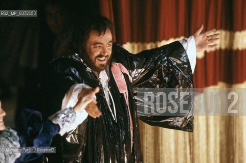 Luciano Pavarotti in Ballo in maschera, cantante, lirica, ritratto 1987, Firenze, Italia / Luciano Pavarotti in  Ballo in maschera, singer, lirica, potrait 1987, Florence, Italy. ©Massimo Perelli/Rosebud2