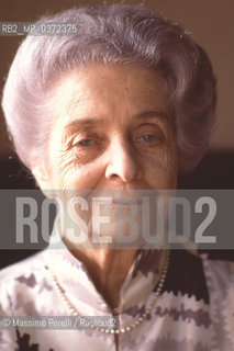 Rita Levi Montalcini, scienziata, nobel 1980-1986, ritratto in sua casa 1987, Roma, Italia / Rita Levi Montalcini, scientist, nobel, potrait in your house 1987, Rome, Italy. ©Massimo Perelli/Rosebud2