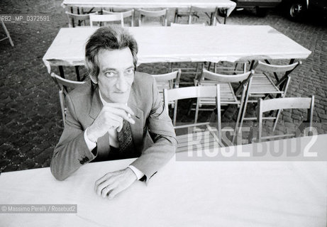 Edoardo Sanguineti, scrittore, ritratto 1983, Roma, Italia / Edoardo Sanguineti, writer, potrait 1983, Rome, Italy. ©Massimo Perelli/Rosebud2