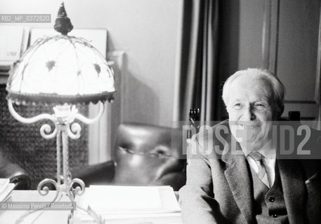 Ludovico Geymonat, scrittore, ritratto 1983, Roma, Italia / Ludovico Geymonat, writer, potrait 1983, Rome, Italy. ©Massimo Perelli/Rosebud2