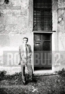 Edoardo Sanguineti, scrittore, ritratto 1983, Roma, Italia / Edoardo Sanguineti, writer, potrait 1983, Rome, Italy. ©Massimo Perelli/Rosebud2