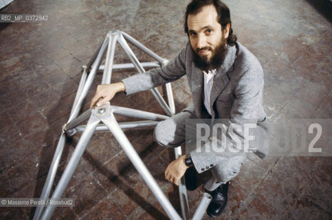 Renzo Piano, architetto, ritratto 1983, Roma, Italia / Renzo Piano, architet, potrait 1983, Rome, Italy. ©Massimo Perelli/Rosebud2