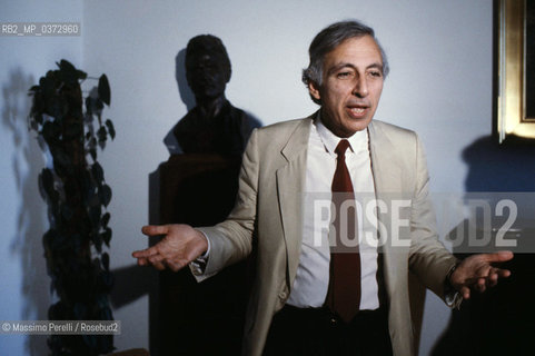 Robert Gallo,scienziato su aids.ritratto 1989, Roma, Italia / Robert Gallo,scientist on aids, potrait 1989, Roma, Italia. ©Massimo Perelli/Rosebud2