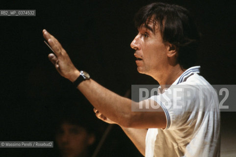 Claudio Abbado, direttore, musica classica, ritratto 1984, Pesaro, Italia / Claudio Abbado, director, classic music, potrait 1984, Pesaro, Italy. ©Massimo Perelli/Rosebud2