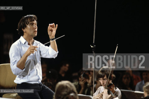 Claudio Abbado, direttore, musica classica, ritratto 1982, Roma, Italia / Claudio Abbado, director, classic music, potrait 1982, Rome, Italy. ©Massimo Perelli/Rosebud2