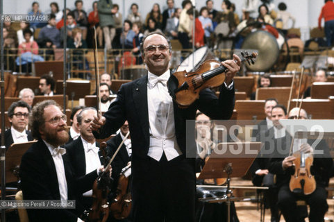 Salvatore Accardo, violinista, musica classica, ritratto 1994, Roma, Italia / Salvatore Accardo, violinist, classic music, potrait 1994, Rome, Italy. ©Massimo Perelli/Rosebud2