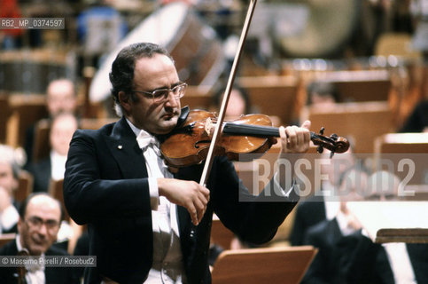 Salvatore Accardo, violinista, musica classica, ritratto 1989, Roma, Italia / Salvatore Accardo, violinist, classic music, potrait 1989, Rome, Italy. ©Massimo Perelli/Rosebud2