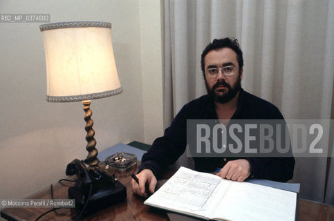 Gianluigi Gelmetti, direttore, musica classica, ritratto 1988, Roma, Italia / Gianluigi Gelmetti, director, classic music, potrait 1988, Rome, Italy. ©Massimo Perelli/Rosebud2