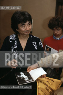 Seiji Ozawa, direttore, musica classica, ritratto 1985, Roma, Italia / Seiji Ozawa, director, classic music, potrait 1985, Rome, Italy. ©Massimo Perelli/Rosebud2