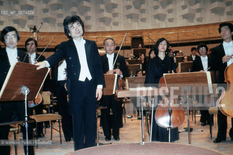 Seiji Ozawa, direttore, musica classica, ritratto 1985, Roma, Italia / Seiji Ozawa, director, classic music, potrait 1985, Rome, Italy. ©Massimo Perelli/Rosebud2