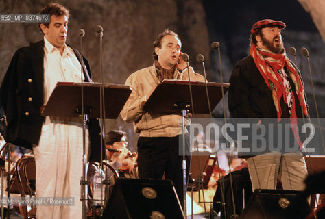 Placido Domingo, Josè Carreras, Luciano Pavarotti, cantanti tenore, lirica, ritratto 1990, Caracalla, Roma, Italia / Placido Domingo, Josè Carreras, Luciano Pavarotti, tenor singers, lirica, potrait 1990, Caracalla, Rome, Italy. ©Massimo Perelli/Rosebud2