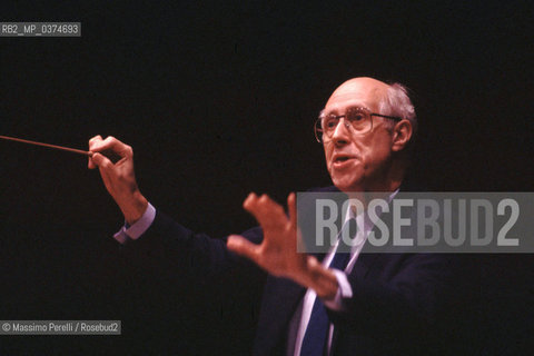 Mstislav Rostropovich, direttore, musica classica, ritratto 1989, Roma, Italia / Mstislav Rostropovich, director, classic music, potrait 1989, Rome, Italy. ©Massimo Perelli/Rosebud2