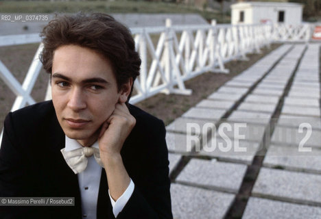 Ivo Pogorelich, pianista, musica classica, ritratto 1983, Roma, Italia / Ivo Pogorelich, pianist, classic music, potrait 1983, Rome, Italy. ©Massimo Perelli/Rosebud2