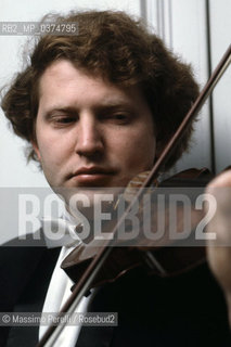 Shlomo Mintz, violinista, musica classica, ritratto 1992, Roma, Italia / Shlomo Mintz, violinist, classic music, potrait 1992, Rome, Italy. ©Massimo Perelli/Rosebud2