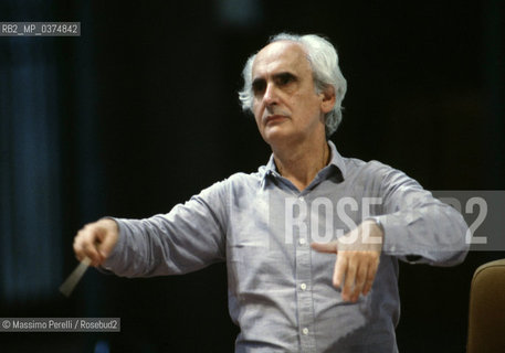 Massimo Pradella, direttore, musica classica, ritratto 1992, Roma, Italia / Massimo Pradella, director, classic music, potrait 1992, Rome, Italy. ©Massimo Perelli/Rosebud2