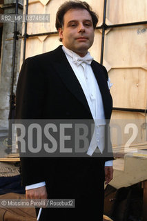 Spiros Agiris, direttore, musica classica, ritratto 1992, Spoleto, Italia / Spiros Agiris, director, classic music, potrait 1992, Spoleto, Italy. ©Massimo Perelli/Rosebud2