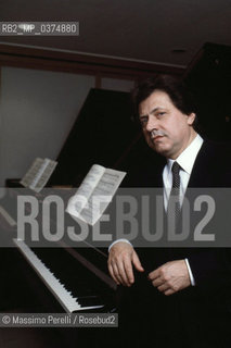 Sergio Perticaroli, pianista, musica classica, ritratto 1990, Roma, Italia / Sergio Perticaroli, pianist, classic music, potrait 1990, Rome, Italy. ©Massimo Perelli/Rosebud2